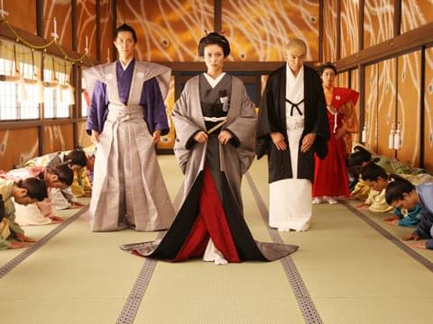 柴咲コウ“将軍”、「大奥」史上最長40m御鈴廊下を威風堂々