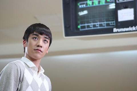 大学浪人生に扮したV.I