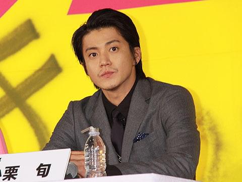 仲間たちの力を借りて、自信の初監督作に