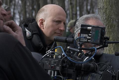 「ザ・ロード」のヒルコート監督、ビゴ・モーテンセンのなりきりぶりを絶賛