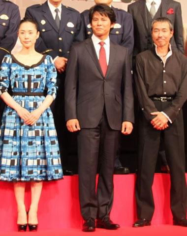 織田裕二、「踊る」完成披露でファン4000人に「ただいま！」