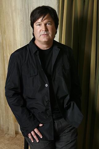 「パイレーツ4」の監督は降板