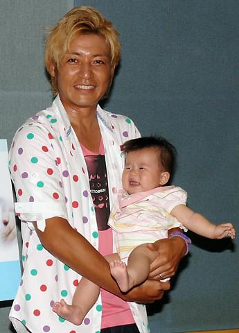 つるの剛士「子どもは5人目標」と宣言