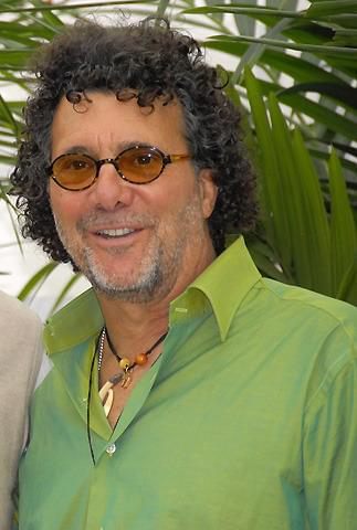 「LOST」クリエイターとして有名