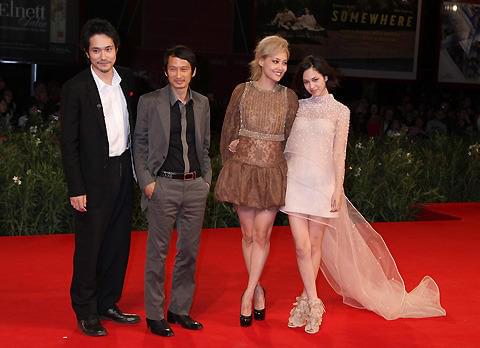 「ノルウェイの森」、ベネチアを席巻 鳴り止まない拍手に松ケン感激