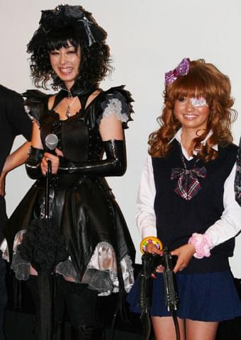 “オシリーナ”秋山莉奈、今年の夏はゴスロリダイエット!?