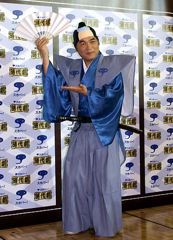 綾小路きみまろ、猛暑でカツラが大変…「スカパー！時代劇特集」PR