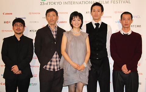 加瀬亮＆小林薫「海炭市叙景」素人キャストを称賛