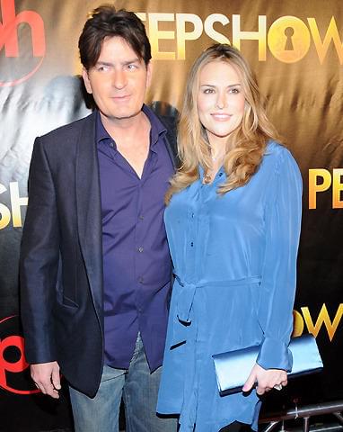 チャーリー・シーン夫妻が離婚