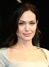 アンジェリーナ・ジョリーの人生がコミックに