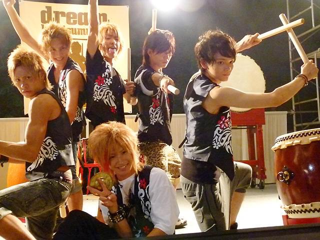 ギャル男の熱い友情と青春を描く