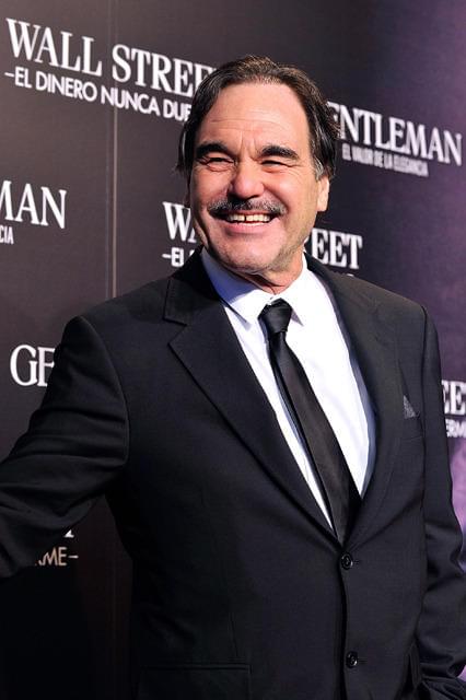 最新作「ウォール・ストリート」が 2011年2月4日に公開されるストーン監督