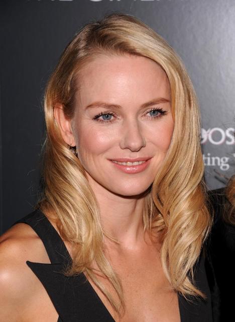 ナオミ・ワッツ、イーストウッド監督作でディカプリオの秘書に