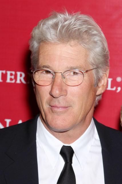 アル・パチーノ降板の金融スリラーにリチャード・ギア主演