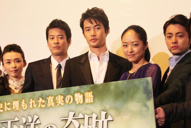 竹野内豊“戦友”30人のサプライズ登場に感無量