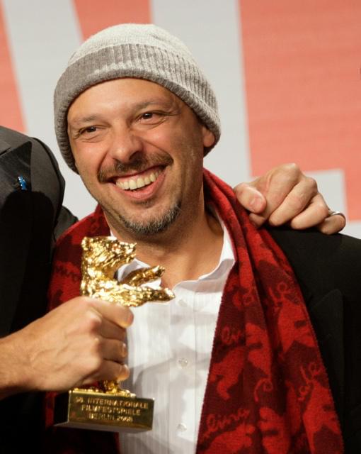 「ロボコップ」リメイクにブラジルの「アバター」超え監督