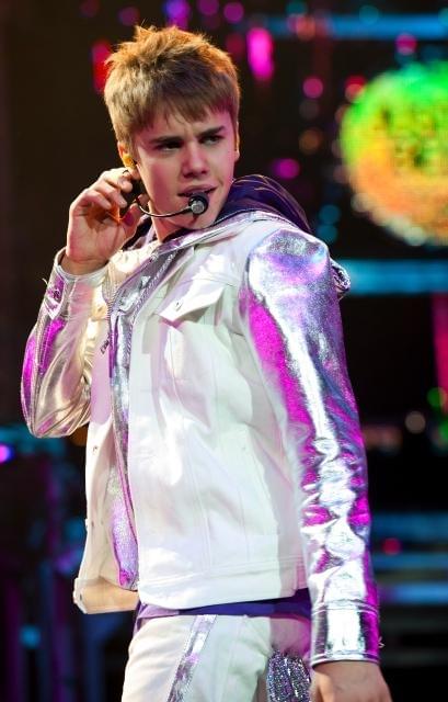 ジャスティン・ビーバー、興収でマイケルさん超え