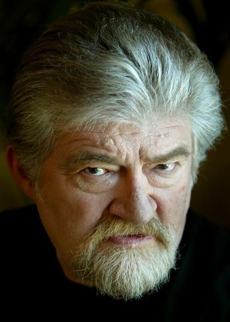 「氷の微笑」脚本家、エロチックスリラーで復活