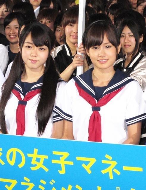 AKB前田、峯岸がセーラー服姿で登場