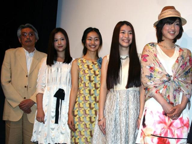 成海璃子「少女たちの羅針盤」でのキスシーンに赤面