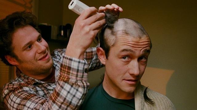 ジョセフ・ゴードン＝レビット、ガン患者役の新作で丸刈りに