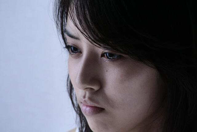 岡本あずさ、主演映画「センチメンタルヤスコ」でベッドシーンに挑戦