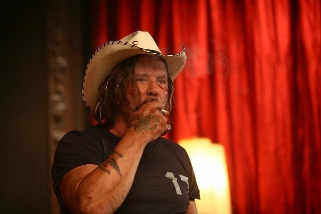 ミッキー・ローク「ロシアン・ルーレット」を語る「すごく完成度が高い」