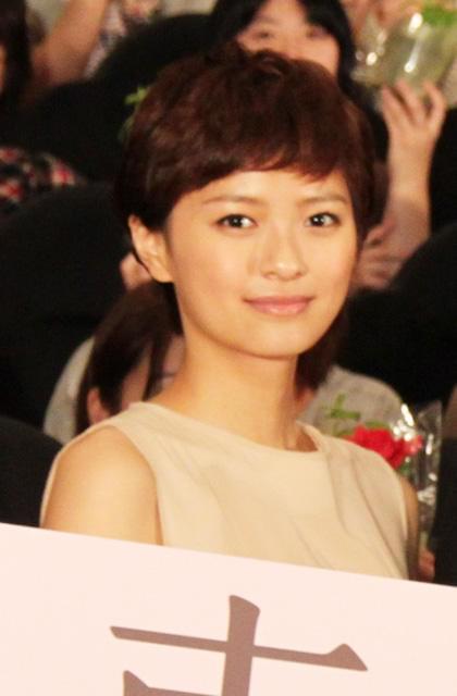 三浦春馬、小西真奈美との長回しキスシーンに冷や汗