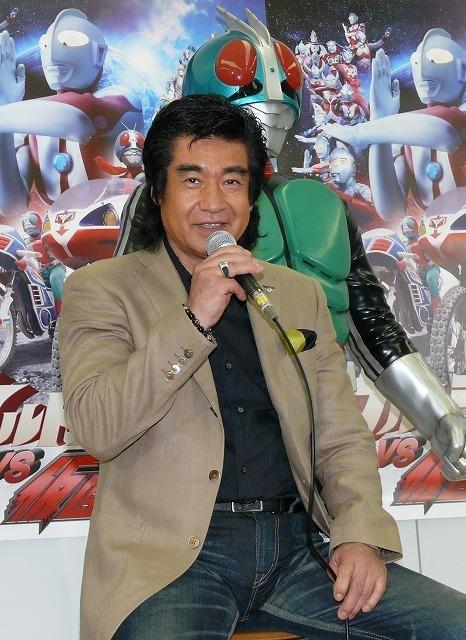ウルトラマン黒部進＆仮面ライダー藤岡弘、初の2ショット会見