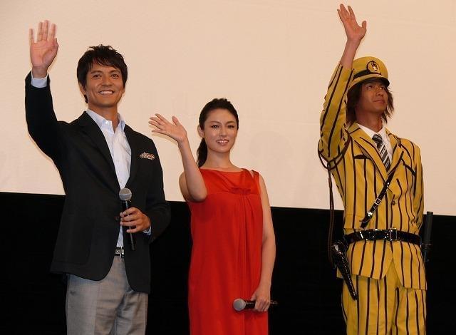 香取慎吾に4000人「両さん」コール、原作者もシリーズ化に太鼓判