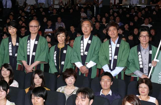 闘病中の原田芳雄「階段が多いから」主演作初日挨拶を欠席