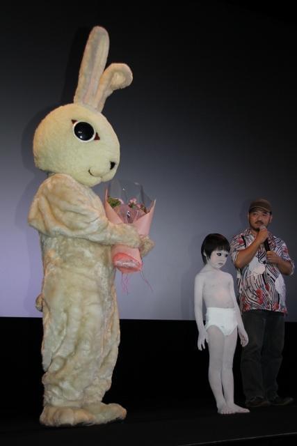 ホラー嫌いの満島ひかり、清水崇監督に「『呪怨』とか信じられない」