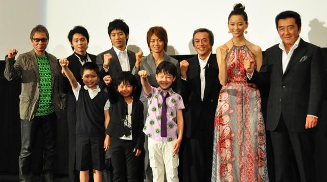 「忍たま」に世界70か国からオファー 初日に“なでしこ”安藤も出席