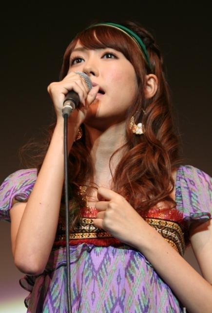 桐谷美玲、母の誕生日に生歌プレゼント