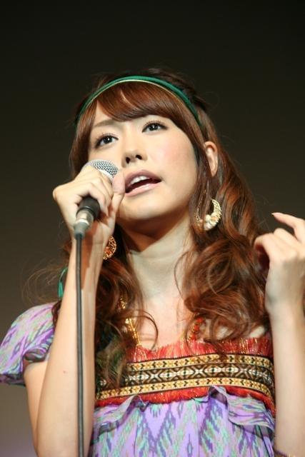 桐谷美玲、母の誕生日に生歌プレゼント