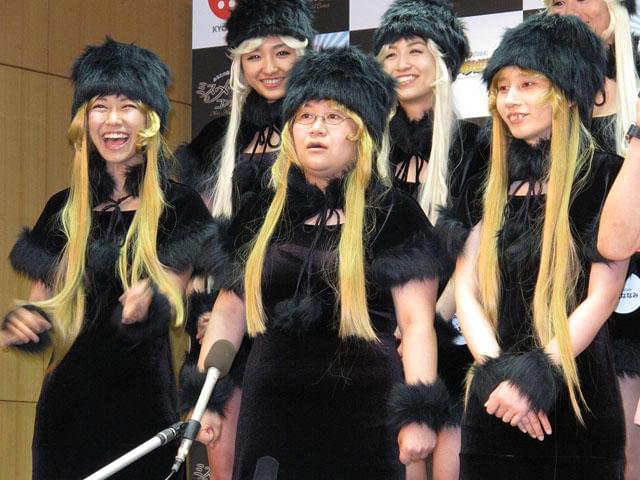 ケンコバ、近藤春菜とキス「いやなくらい、くちびる柔らかい」