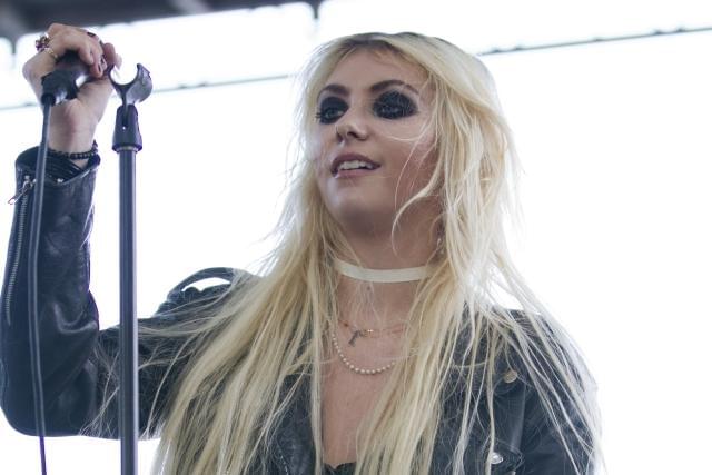 元「ゴシップガール」テイラー・モンセンが女優引退宣言