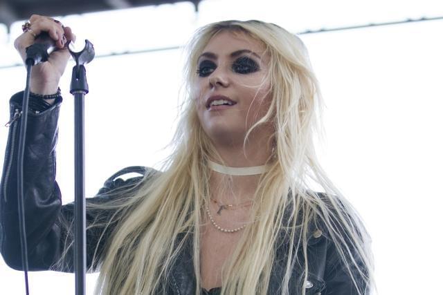 元「ゴシップガール」テイラー・モンセンが女優引退宣言