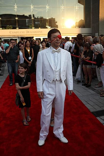 板尾創路“日の丸”衣装でモントリオール見参！