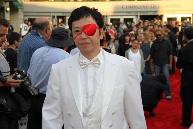 板尾創路“日の丸”衣装でモントリオール見参！