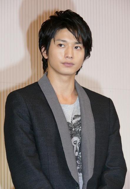 向井理“後輩”明大生に特別授業