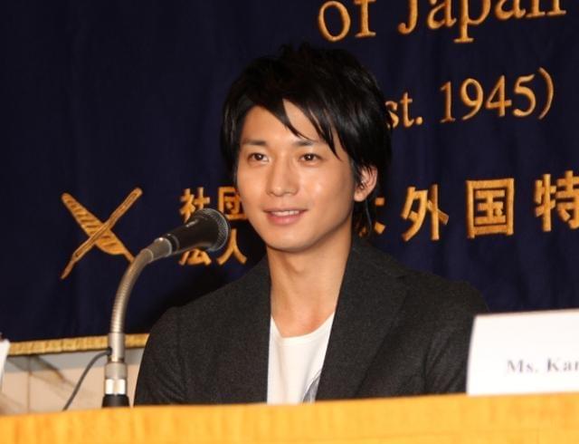 向井理、流ちょうな英語スピーチを披露 海外進出にも意欲