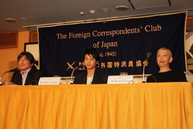 向井理、流ちょうな英語スピーチを披露 海外進出にも意欲