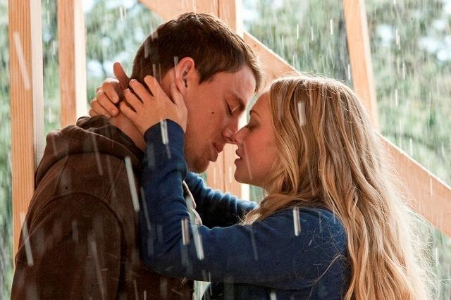 アマンダ・セイフライド、純愛映画出演で自身の恋愛観を語る