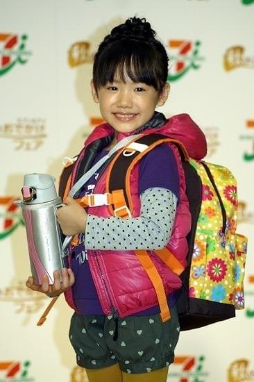 芦田愛菜、ソロではギュギュっとダンス！行楽弁当の監修も任される