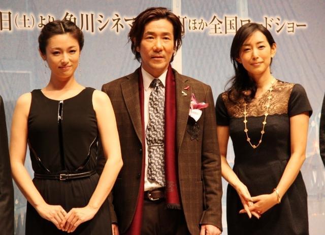 岸谷五朗、47歳誕生日は“妻”＆“不倫相手”に挟まれタジタジ