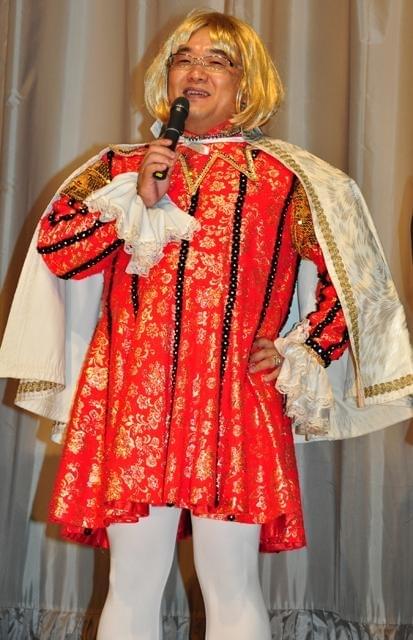 サンド伊達、相方の舞台挨拶にコスプレで乱入しやりたい放題