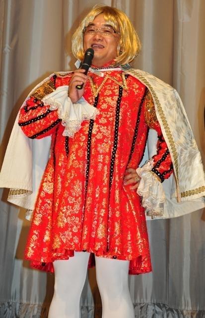 サンド伊達、相方の舞台挨拶にコスプレで乱入しやりたい放題