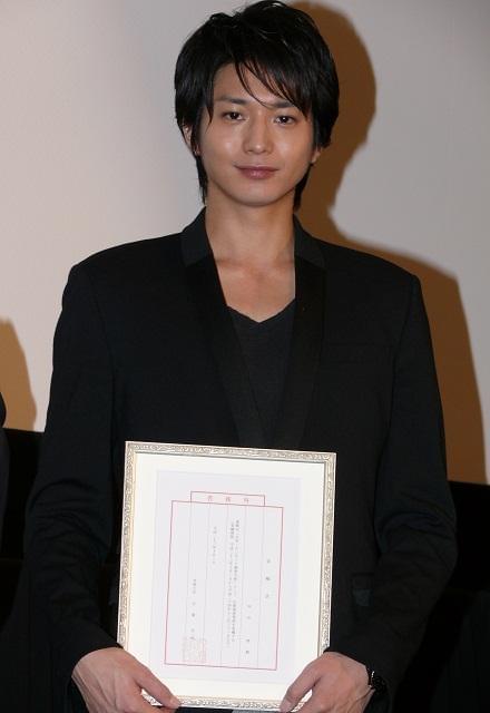 向井理、外務省初公認「日本・カンボジア親善大使」に就任