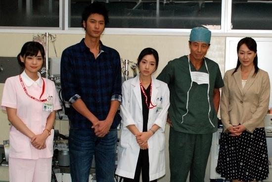 石原さとみ、2億円の手術室セットに感激「携われて幸せ」